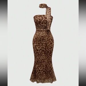 Leopard Print Strapless Dress